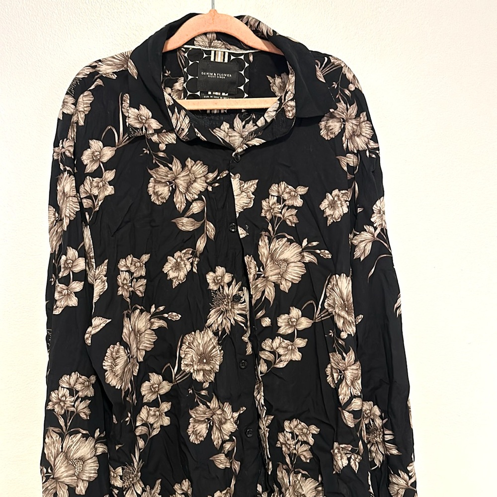 DENIM & FLOWER long sleeve floral butt down shirt